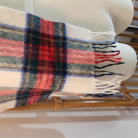 Lambswool 100% wool red white blue green plaid scarf made in west germany - Picture 2 of 8